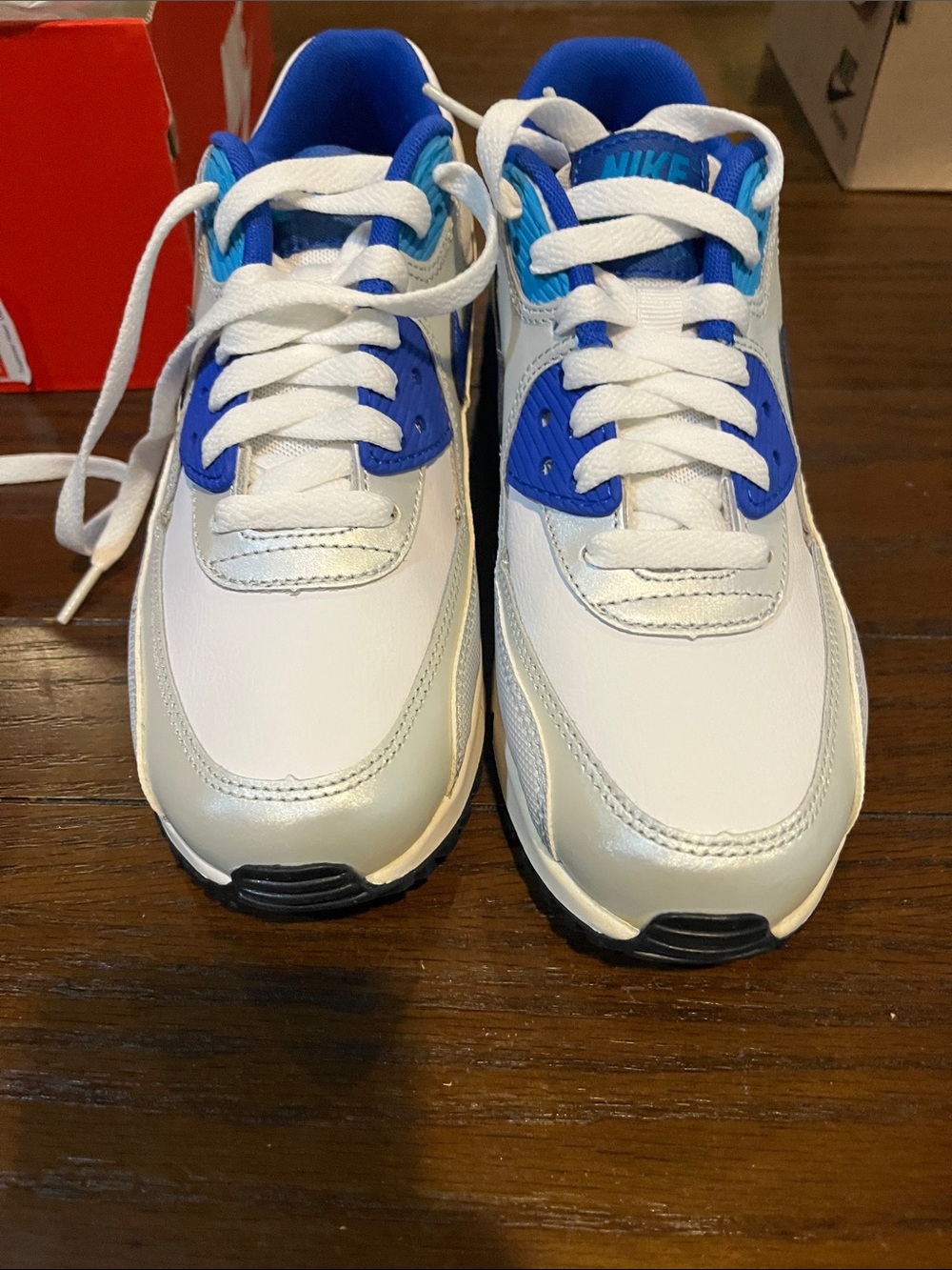 Nike Kids White and Royal Blue Low-Top Sneakers